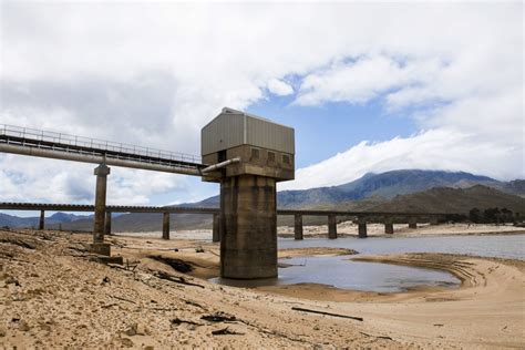 Water crisis grips Cape Town, South Africa, after drought stretching years - NBC News