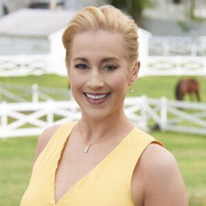 Kellie Pickler as Laurel on Wedding at Graceland