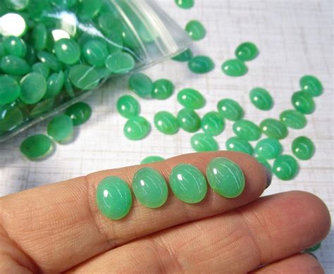 SALE Oval Chrysoprase Cabochon 8mm x 10mm Oval Cabochon 8mm | Etsy