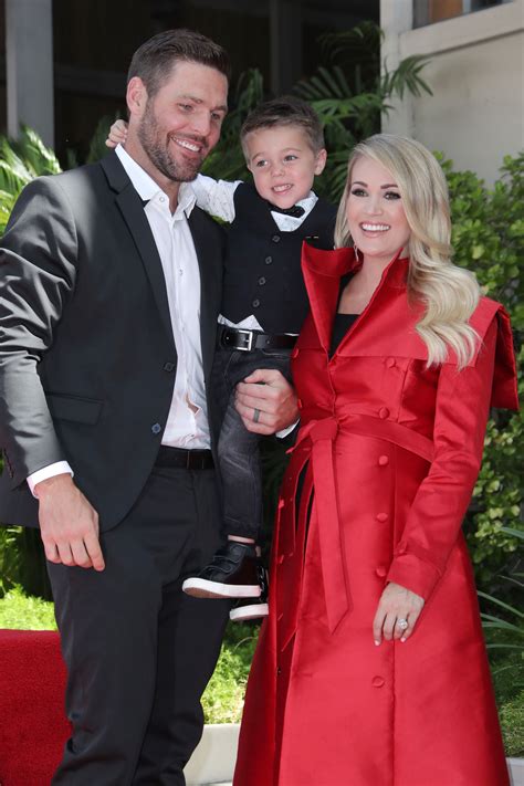 Carrie Underwood and Mike Fisher Kids: See Cutest Family Photos