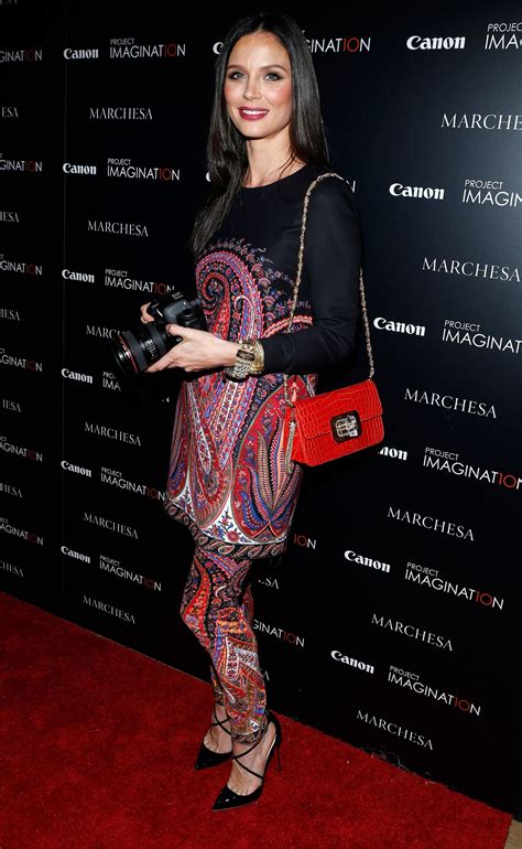 Fall Party Outfit Styling Tips From Marchesa's Georgina Chapman. (And Have You Heard? She's Now ...