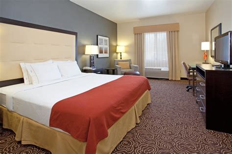 Holiday Inn Express Ogden (Ogden, UT): What to Know BEFORE You Bring ...