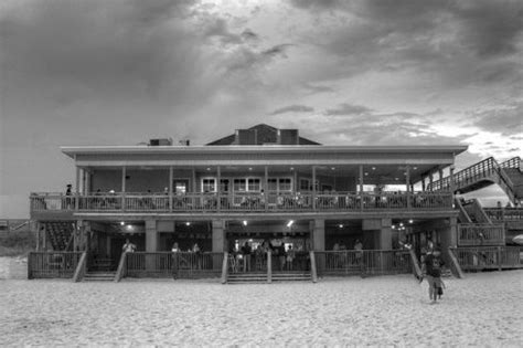 Photo of the Day – Whale’s Tail Beach Bar, Destin, Florida | Beach bars, Destin, Florida