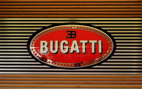 BUGATTI SYMBOL AT A BUGATTI DEALER BERLIN MITTE GERMANY JU… | Flickr