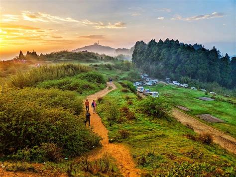 Beautiful sunrise ⛅ at Tiger hill Darjeeling. #tigerhill #sunrise # ...