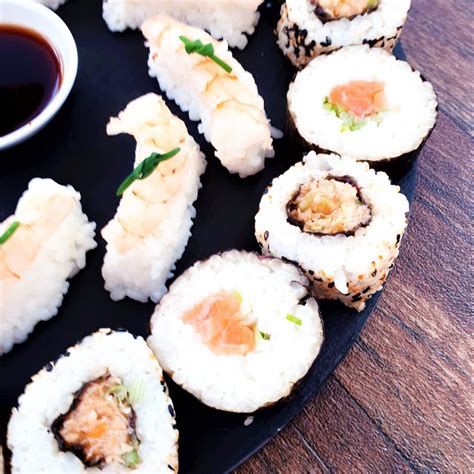 Salmon Maki Sushi Rolls – Feast Glorious Feast