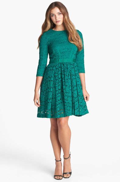 Taylor Dresses Lace Fit Flare Dress in Green (Emerald Green) | Lyst