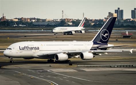 Lufthansa reveals first Airbus A380 routes for summer 2023 - AeroTime