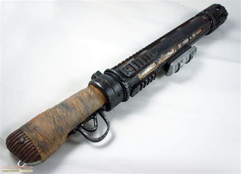 Looper Looper's Blunderbuss replica movie prop