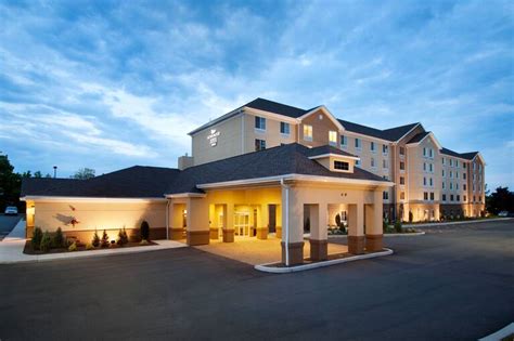 Hotels in Rochester, NY - Find Hotels - Hilton