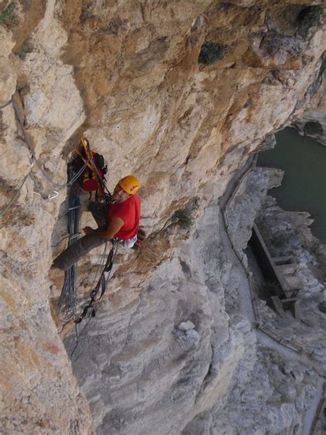 Climbing Course in El Chorro - Local Rock Climbing Instructor