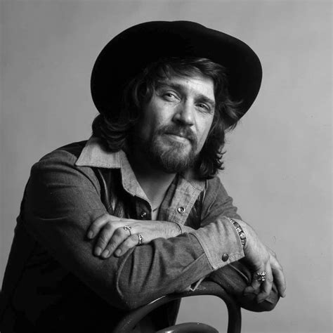 Waylon Jennings Biography and CDs/Albums for sale