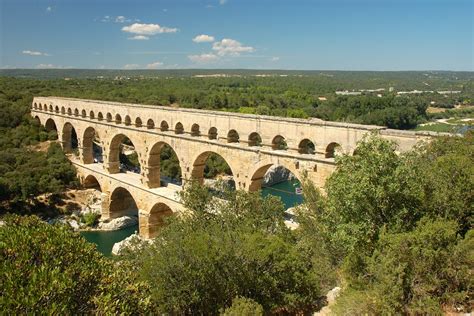 Vakantie Nîmes - De Franse 'waterstad' | TUI