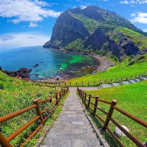 Gorgeous photos of Jeju Island, South Korea — Hardcore Husky Forums