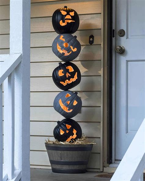 Halloween Crafts for Adults - Pumpkin Topiary by DIY Candy ⋆ Dream a ...