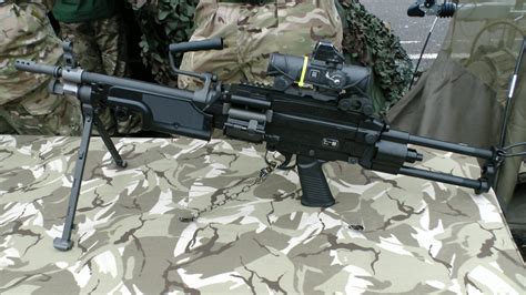 Minimi 5.56x45mm Light Machine Gun Free Stock Photo - Public Domain Pictures