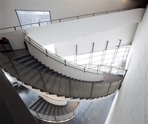 AD Classics: Kiasma Museum of Contemporary Art / Steven Holl Architects | ArchDaily