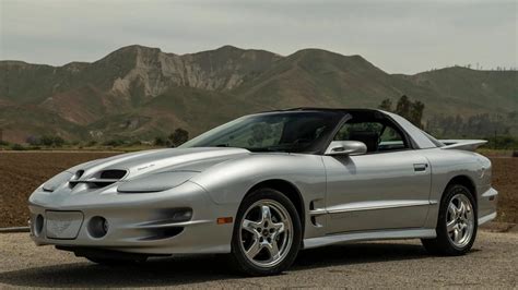 2002 Pontiac Firebird Trans Am WS6 6-Speed VIN: 2G2FV22G422164729 - CLASSIC.COM