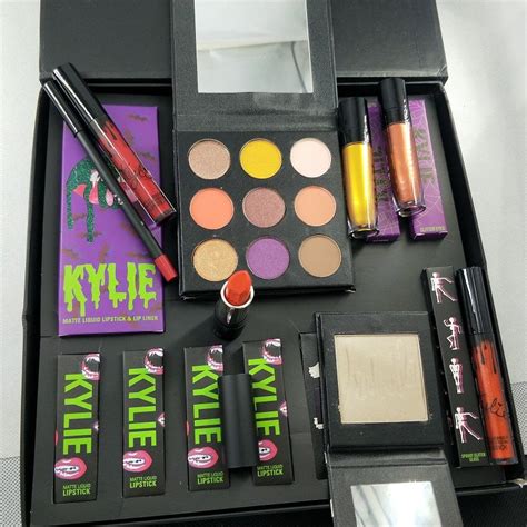 Newest THE HALLOWEEN COLLECTION BUNDLE Makeup Sets Makeup Set Big Box ...