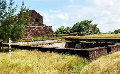 Vijaydurg Fort – The most impregnable sea fort in Konkan coastlines ...