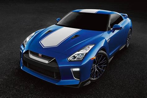 2020 Nissan GT-R NISMO Gets Performance-Enhancing Updates