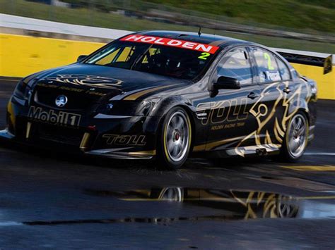 2013 Holden Commodore V8 Car Of The Future Race Car Review - Gallery - Top Speed