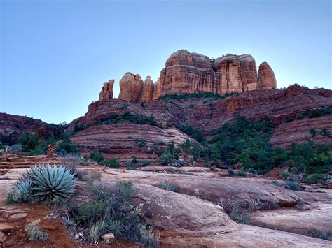 Beginning of Cathedral Rock Trail. Red Rock state park, Sedona, AZ, US ...