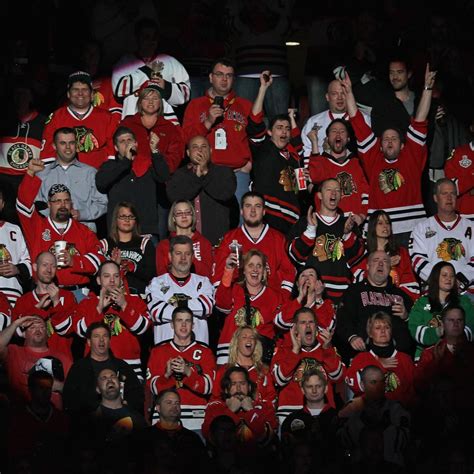 NHL Ticket Sales: Why Chicago Blackhawks Fans Have Redeemed Themselves ...