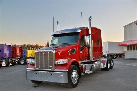 Peterbilt 567