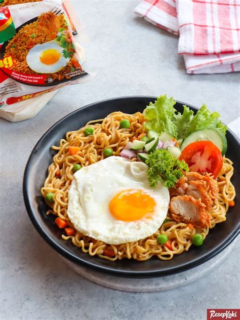 Indomie Goreng Seperti di Kemasan Mantap - Resep | ResepKoki