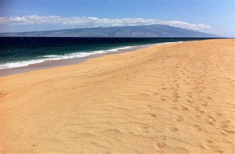 Lanai's Polihua Beach - Go Visit Hawaii