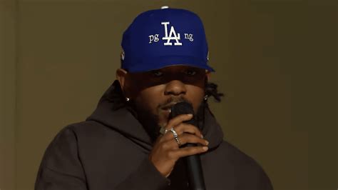 Kendrick Lamar – Father Time (Live Performance on SNL) Lyrics | Genius ...