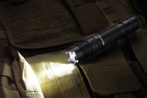 How to Pick the Right Flashlight for Self-Defense - Stungunequipment