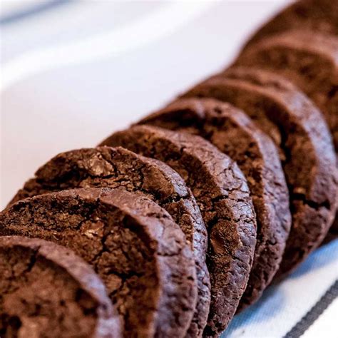 Delicious Word Peace Cookies Recipe | The Finer Cookie