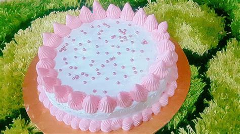 Perfect whipped cream frosting ||Simple Birthday Cake decorating idea - YouTube