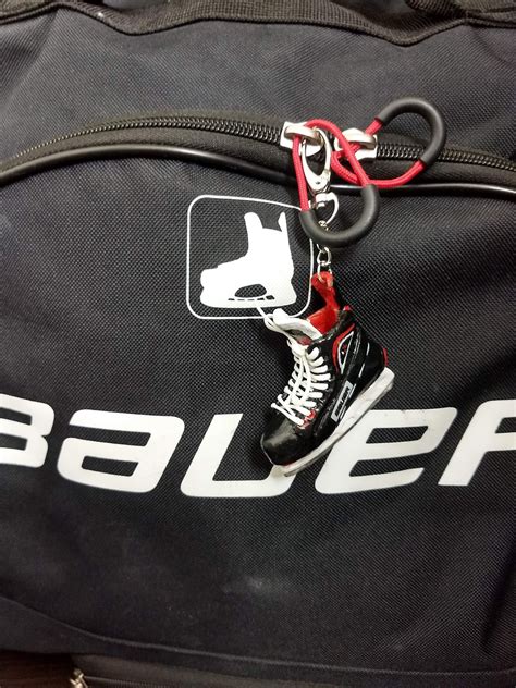 Personalized Hockey Gift Hockey Keychain Hockey Skate - Etsy