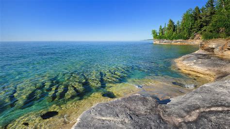 Lake-Superior-Michigan - Marriott Bonvoy Traveler