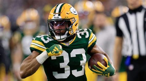 Aaron Jones Sends Message to Doubters After Packers Best Cowboys