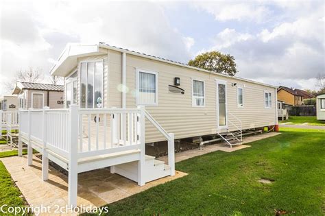 8 Berth Caravan at Hopton Haven Holiday Park, in Great Yarmouth. REF 80035T UPDATED 2019 ...