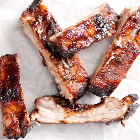 Kansas City-Style Ribs w/ Spicy Apple BBQ Sauce