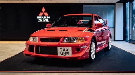 Mitsubishi Evo sells for record £100,000 at auction