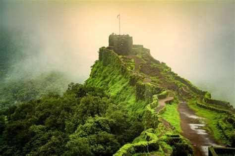 Pratapgarh Fort | Mahabaleshwar - What to Expect | Timings | Tips ...