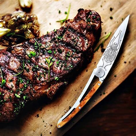 Bistecca ai Ferri, how to cook the perfect pan seared Italian steak - Nova Observer