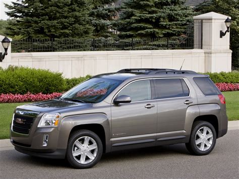 GMC Terrain Specs & Photos - 2009, 2010, 2011, 2012, 2013, 2014, 2015 ...