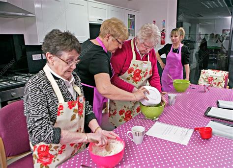 Dementia awareness fundraiser, Scotland, UK - Stock Image - C036/7503 - Science Photo Library