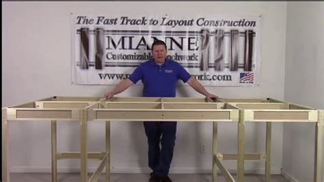 Mianne Benchwork 4x8 Assembly 1 24 16 - YouTube