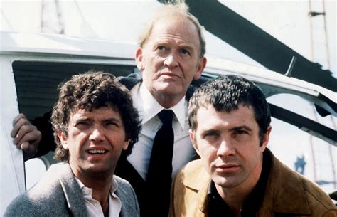 The Professionals star Lewis Collins loses cancer battle at age of 67 ...