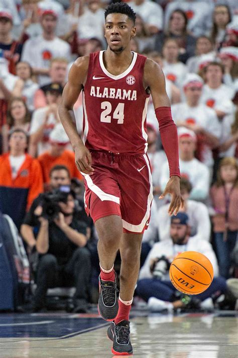 Alabama Basketball Star Hits Game Winner amid Fatal Shooting Investigation