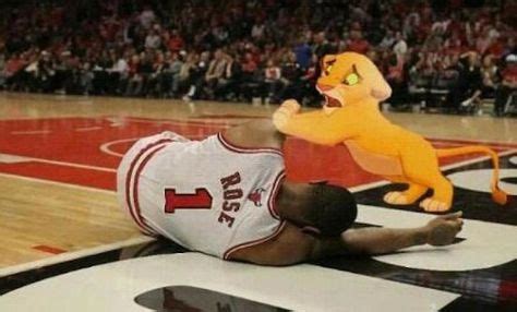 Reactions To Derrick Rose's Injury, From Heartfelt To Hilarious | Derrick rose memes, Derrick ...