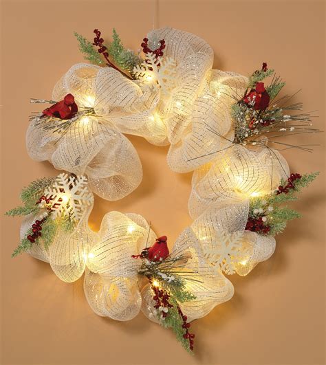 Decorative Wreaths - Battery Operated Prelit Christmas Wreath, Clear Lights